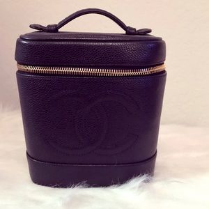 Vintage CHANEL Caviar Vanity Case - Black